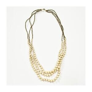 Teng Yue Beaded Necklace